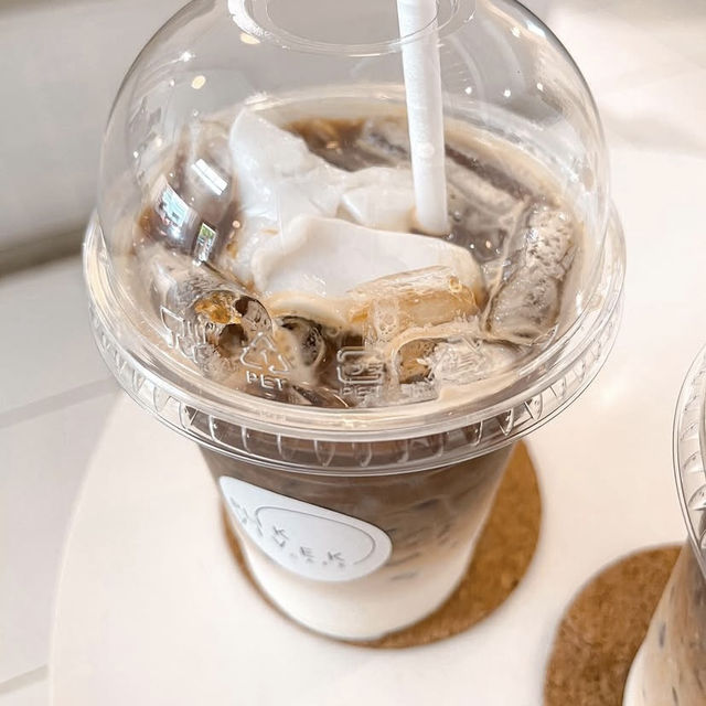 ปลีกวิเวก คาเฟ่
