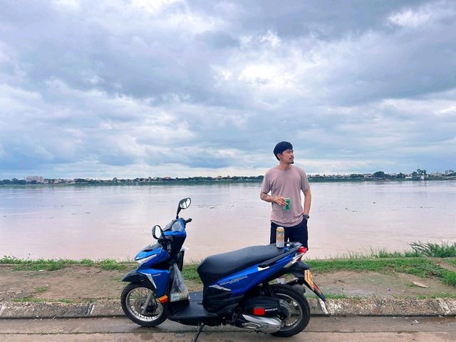 ทริปปล่อยใจเที่ยวลาว