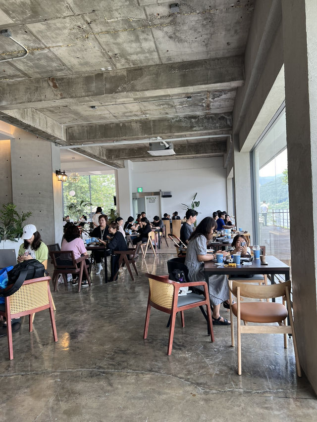 특색있는 북한강변의 카페들