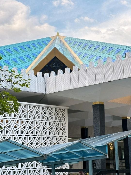 🇲🇾 Masjid Negara – The Heart of Malaysia’s Islamic Heritage 🕌