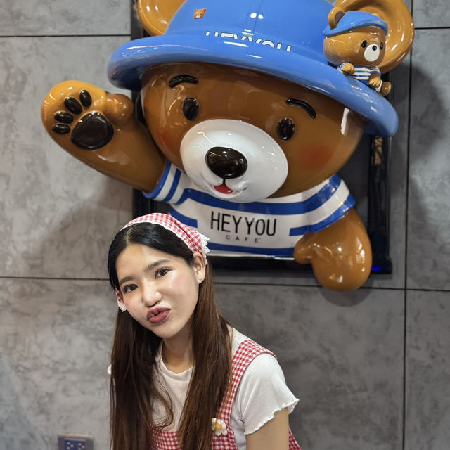 HAY YOU!! Cafe @bangsaen คาเฟ่ย่านบางแสน