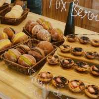 Crust and Craft in Golden Harmony