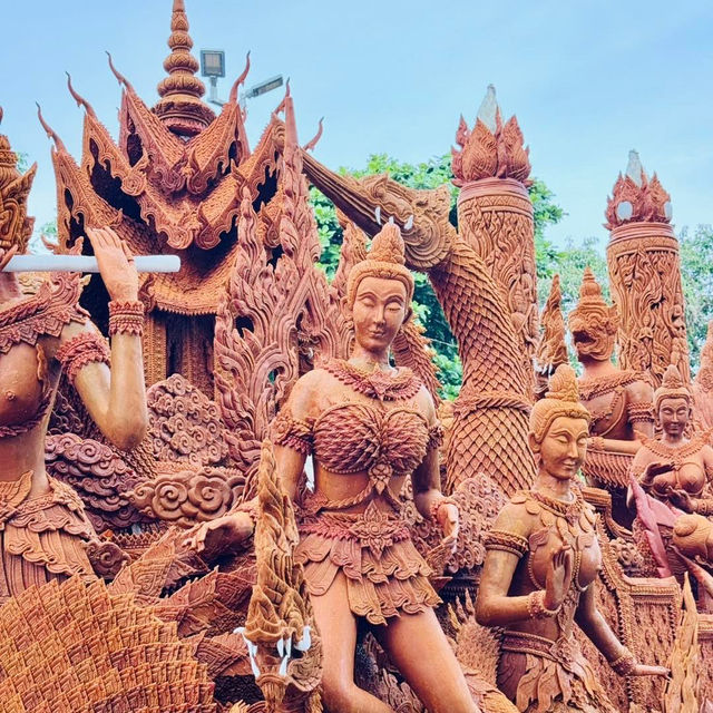 งานแห่เทียนโคราช ศาสตร์ศิลป์ถิ่นย่าโม ประจำปี 2568