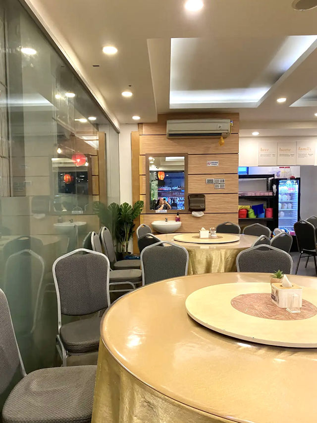 Yi Jia Qin: Where Family Recipes Rule the Table