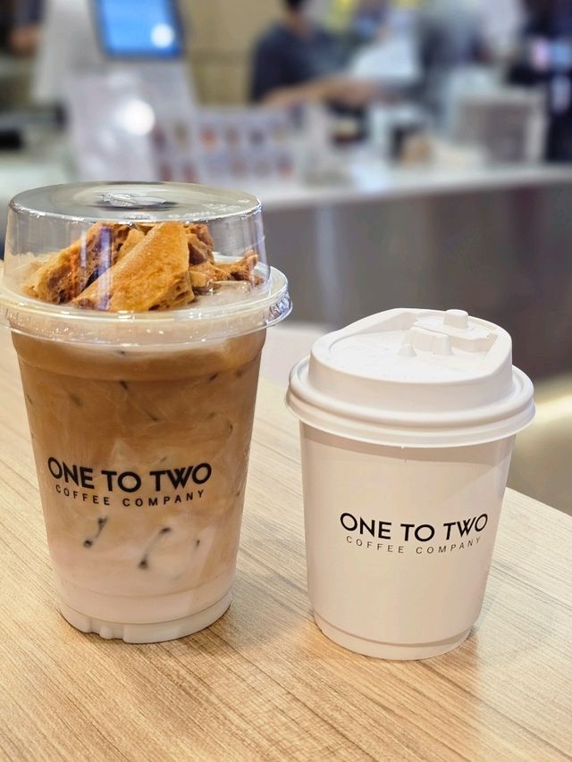 ร้านกาแฟ ONE TO TWO