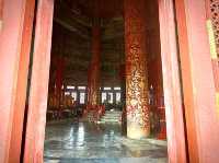 Where Prayers Touch the Sky : The Hall of Prayer for Good Harvest