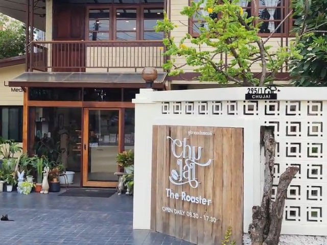 คาเฟ่บ้านเก่าทำใหม่อย่างสวยยย..