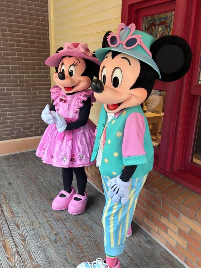 A Royal Tour: Discover the Disney Princesses of Shanghai Disneyland