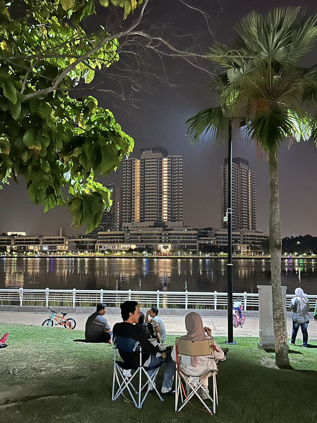 Night Chilling by the Lake – Sisir Tasik Putrajaya Vibes 