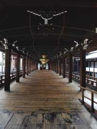 【東本願寺】心に響く静けさと荘厳さ🙏京都駅すぐの“癒しと祈り”の空間
