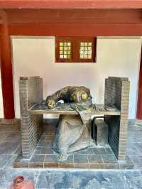 Where Scholars Once Dreamed – Mingli Courtyard, Kaifeng Prefecture