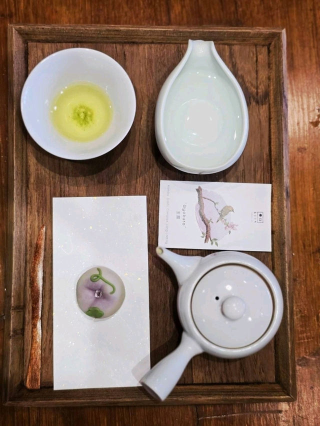 ชาดีๆ ในวันฝนพรำที่ Mogokoro Teahouse