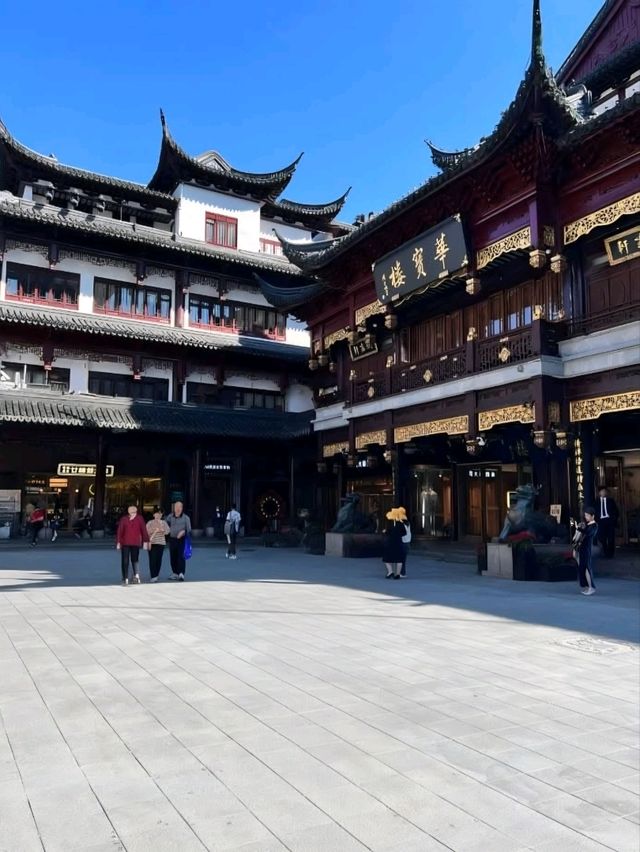 Timeless Calm: A Walk Through Yu Garden