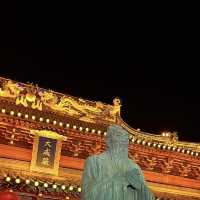 ## 【南京必玩】秦淮河終極攻略！夜遊、美食、歷史一次搞定～