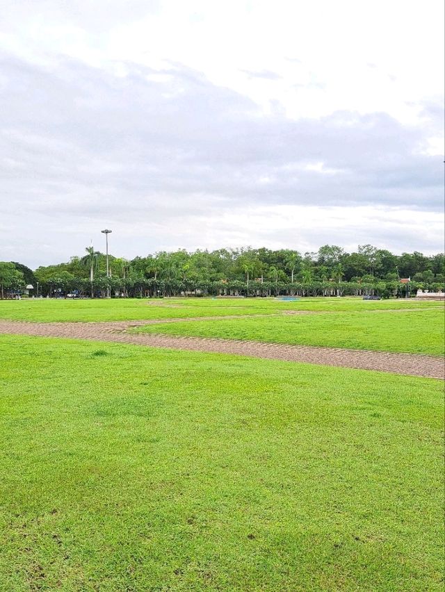 วิ่งเย็นๆ ที่พุทธมณฑล ศาลายา 🏞️