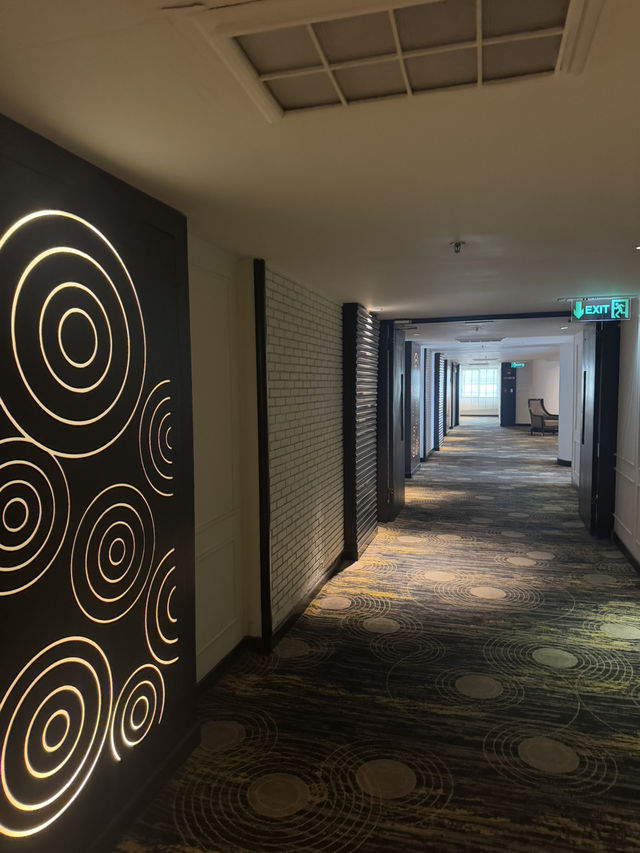 🌟 รีวิวโรงแรม Ramada Plaza Bangkok Menam Riversid