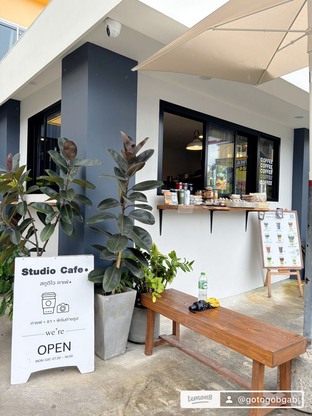 STUDIO COFFEE (coffee and film camera) แปดริ้ว