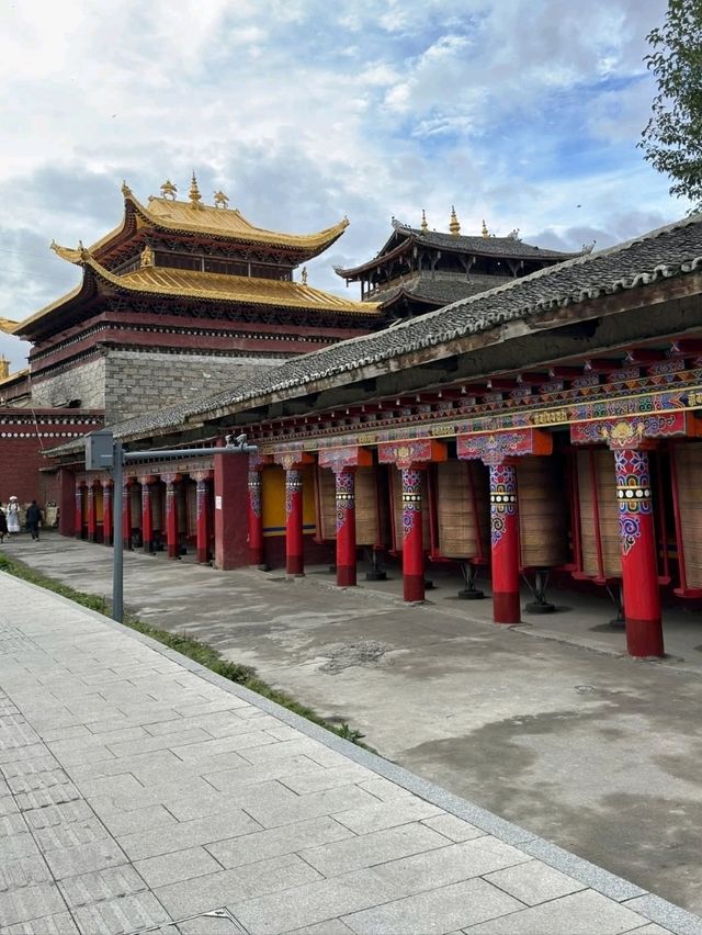 Discovering the Tranquility of Tagong Monastery
