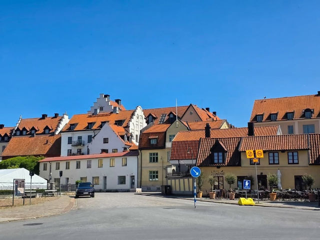 Wandering Through the Medieval Charm of Visby Wandering Through the Medieval Charm of Visby