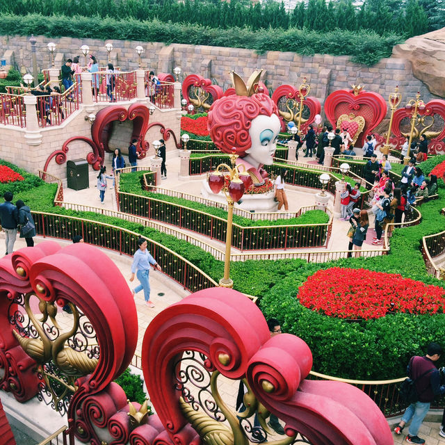 DISNEYLAND SHANGHAI