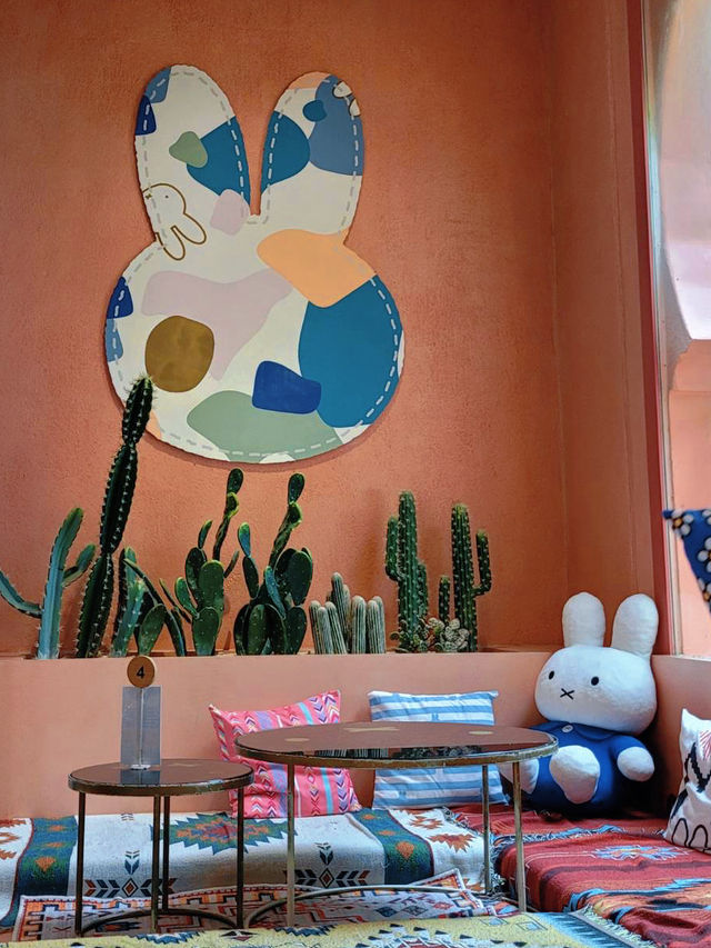 Miffy's Voyage Café Camel Republic 🐰🎀