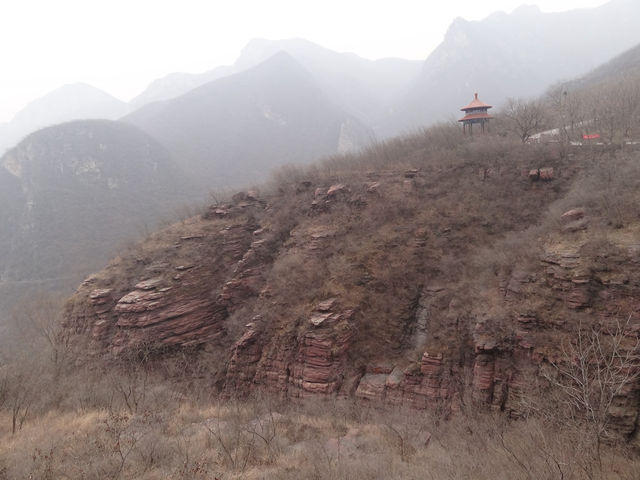 The Earth's Bloodline Fracture: Stepping Into the Site of a Billion-Year Red Stone Epic