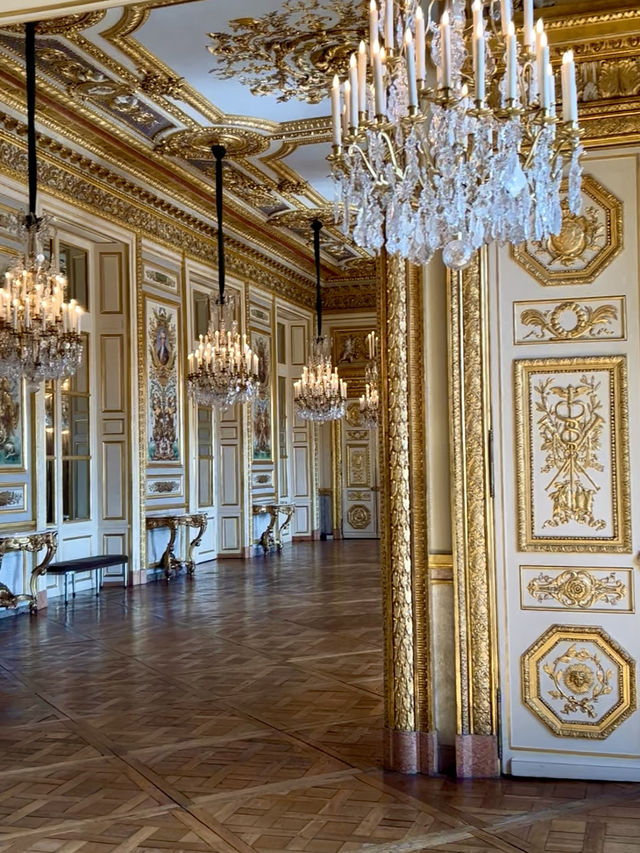 Skip the crowds, Hôtel de la Marine is the hidden gem you can’t miss in Paris 🇫🇷 Skip the crowds, Hôtel de la Marine is the hidden gem you can’t miss in Paris 🇫🇷