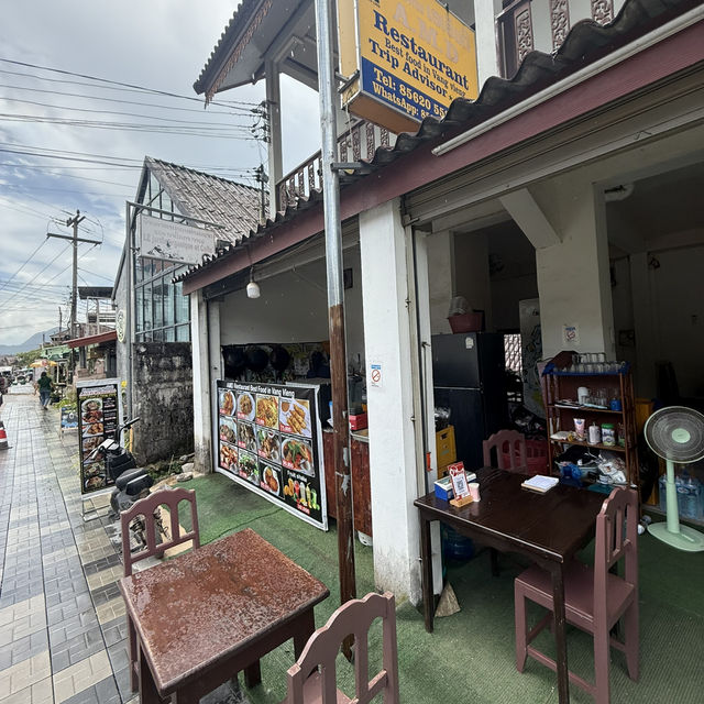 🍴 A.M.D. Restaurant – Authentic Thai-Lao Flavors in Vang Vieng 🌿