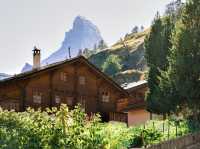 Zermatt เมืองเล็กกลางขุนเขา กับวิว Matterhorn 