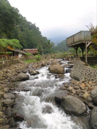 수메당으로의 짧은 여행