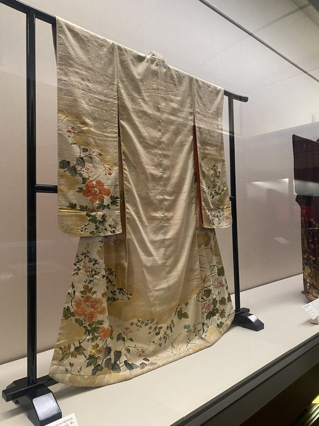 Walk Through Time at Tokyo National Museum – Ueno Park Magic 🔥🗾