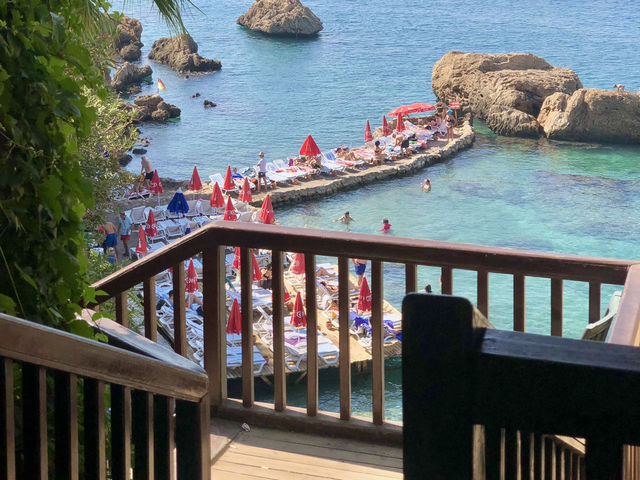 🌅 터키 안탈리아 머멀리 프라이빗 비치, 숨겨진 여유의 해변 🌅 터키 안탈리아 머멀리 프라이빗 비치, 숨겨진 여유의 해변