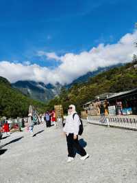 Blue Moon Valley, Lijiang - A Dream in Turquoise