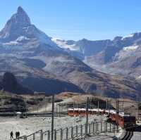 策馬特馬特洪峰的倒影