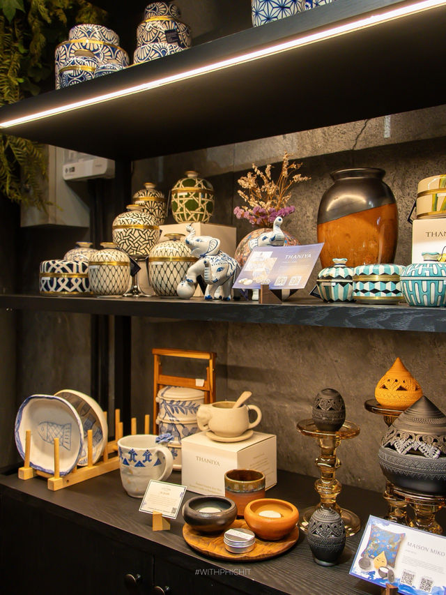 The Gallery: ศิลปะแห่งการให้ ณ Asiatique