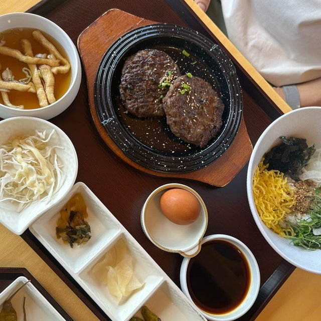 ๊ฒฝ์ฃผ ํฉ๋ฆฌ๋จ๊ธธ, ๊ฐ์ฅ ํ๊ตญ์ ์ธ ๋ง ์์ํจ๋ฐ ๊ฒฝ์ฃผ ํฉ๋ฆฌ๋จ๊ธธ, ๊ฐ์ฅ ํ๊ตญ์ ์ธ ๋ง ์์ํจ๋ฐ