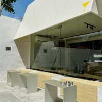 Earthy Sips & Subtle Scenes