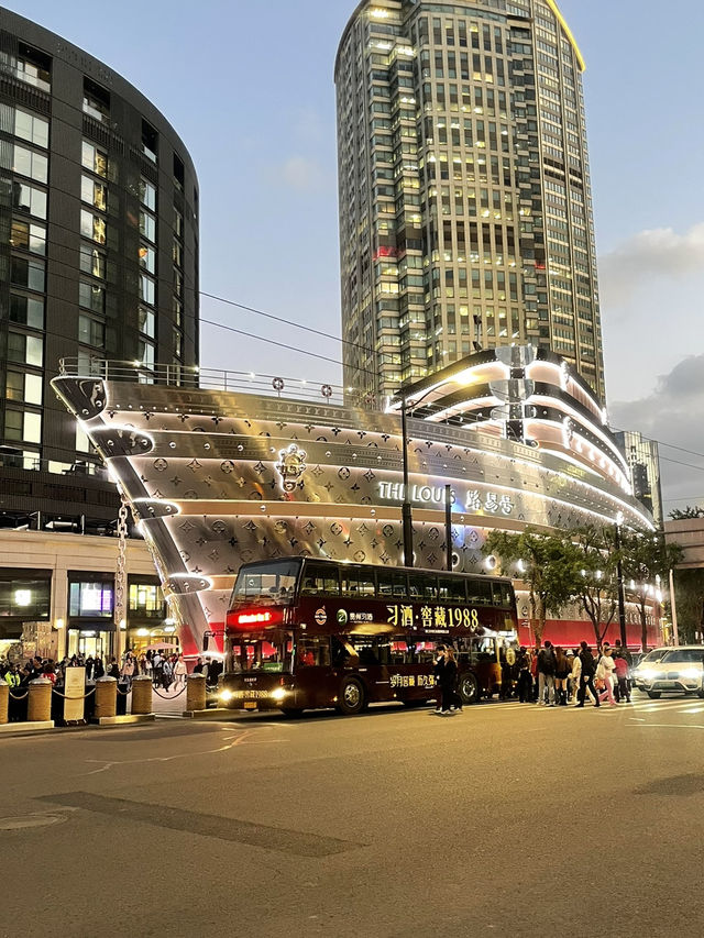 상하이 루이호, 이보다 더 멋진 팝업스토어는 없다 !!🫶🏻✨ 상하이 루이호, 이보다 더 멋진 팝업스토어는 없다 !!🫶🏻✨