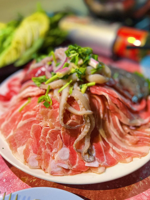 🌙🇹🇭 ดาวแก้วโต้รุ่ง – อาหารไทยยามดึกในฮ่องกง 🌙🇹🇭 ดาวแก้วโต้รุ่ง – อาหารไทยยามดึกในฮ่องกง