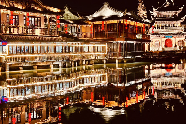 朱家角古鎮:上海「威尼斯」的醉人春夜。|Trip.com 上海