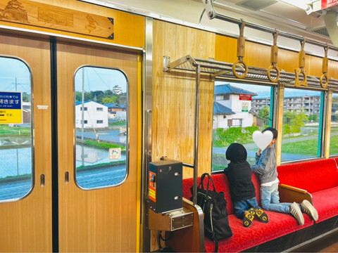 三重/伊賀】忍者だらけの駅?!伊賀鉄道の忍者列車とワクワクが止まら 三重/伊賀】忍者だらけの駅?!伊賀鉄道の忍者列車とワクワクが止まら