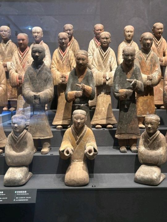 陝西歴史博物館 — 陶俑が織りなす静寂の世界。 | Trip.com 西安