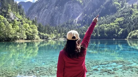 Jiuzhaigou is beautiful! The blue of Jiuzhaigou is absolutel — traveler post in Aba Prefecture