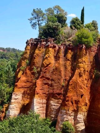 🧡 Roussillon | Provence's Magical Ochre Village
