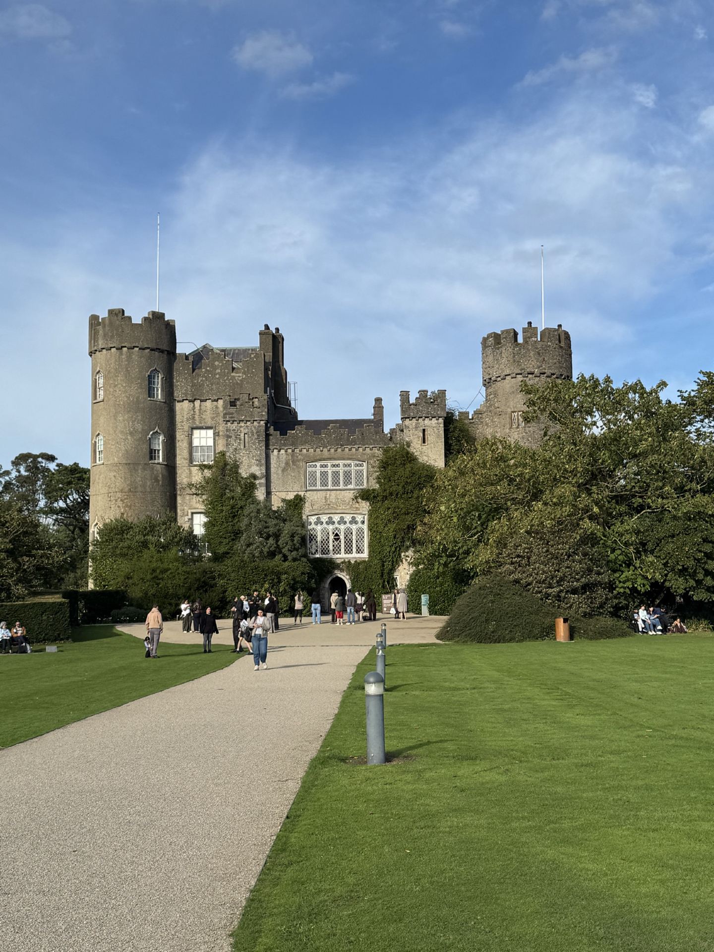 Ireland 14-Day Family Road Trip: Dublin, Killarney, Emerald Park & Scenic Sights