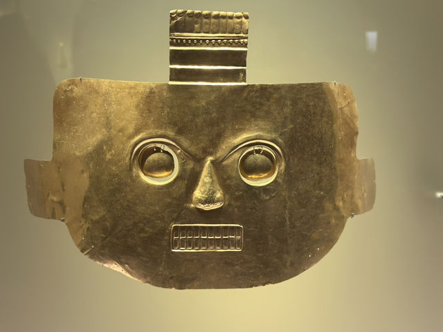 Discovering the Gold Museum (Museo del Oro)