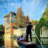 A nice afternoon punting in Cambridge 