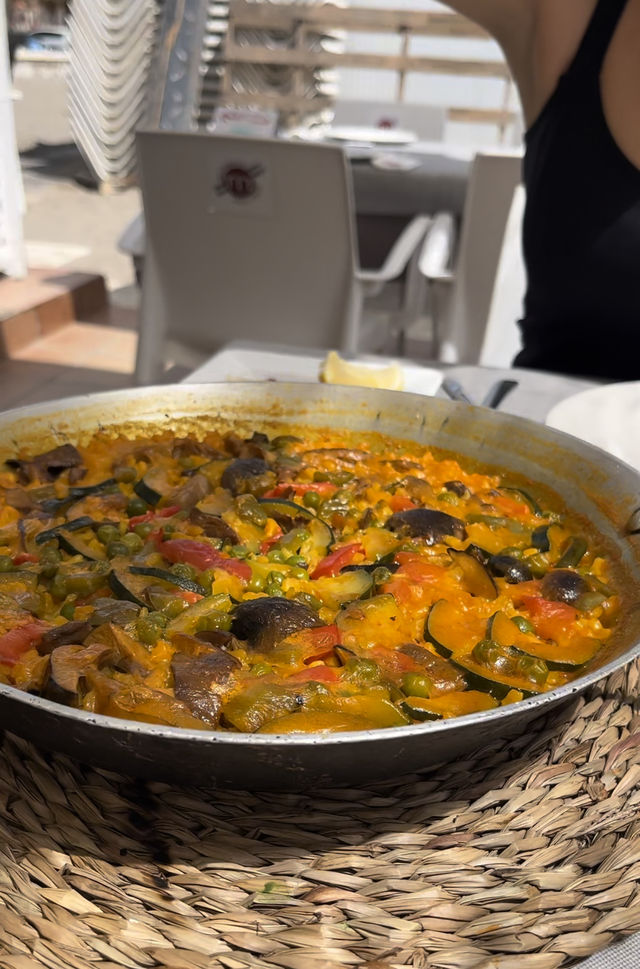 PAELLA!! AND PAÉL