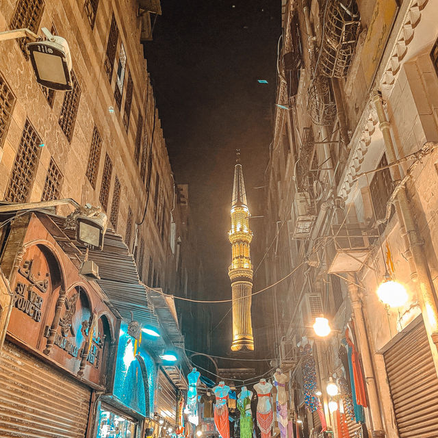 The vintage version of Cairo 