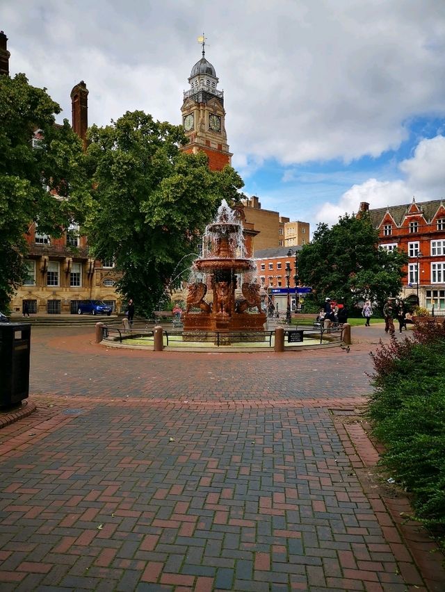 Leicester: Urban Splendor & Historical Riches